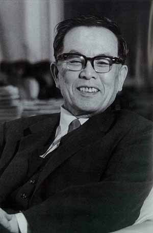 初代理事長 穂積 五一